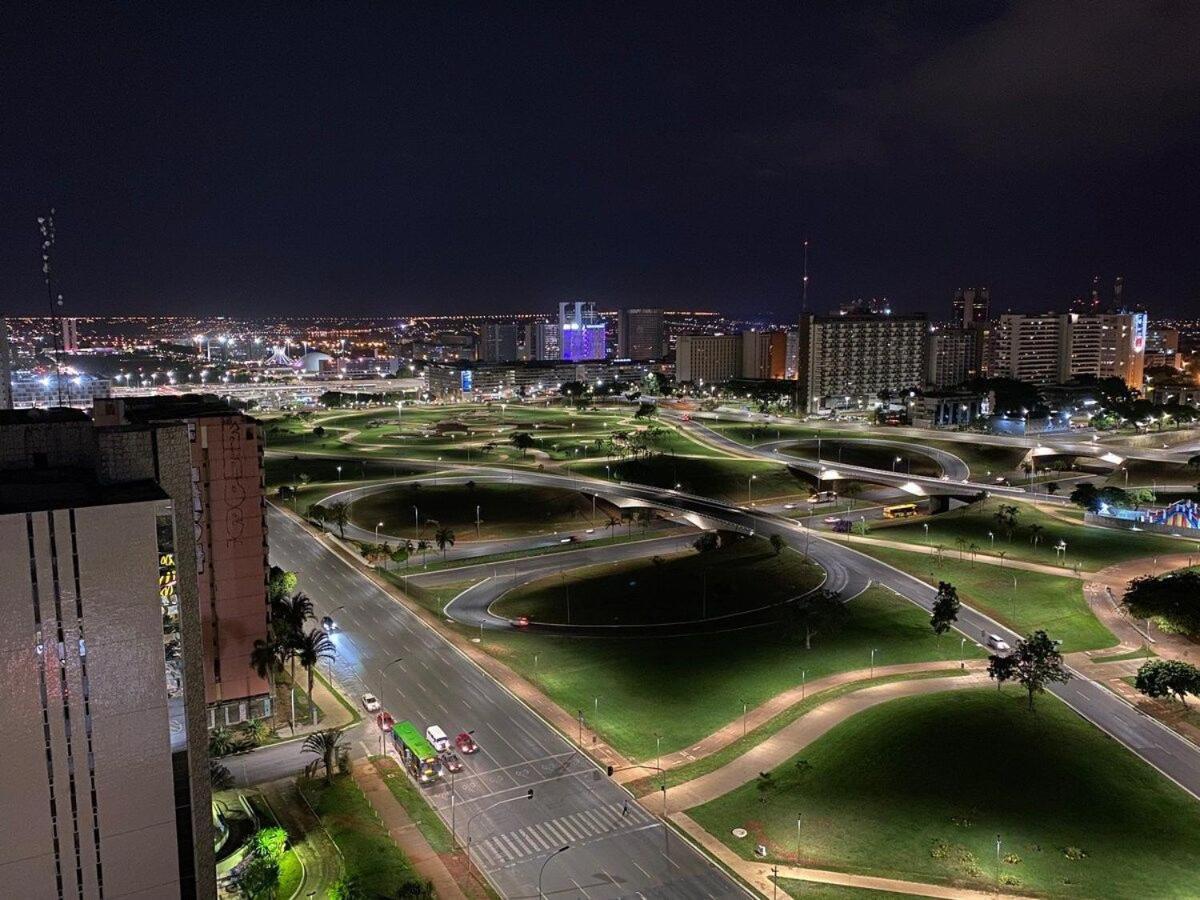 Flat Encantador No 11º Com Vista Pra Torre De Tv Бразилиа Экстерьер фото